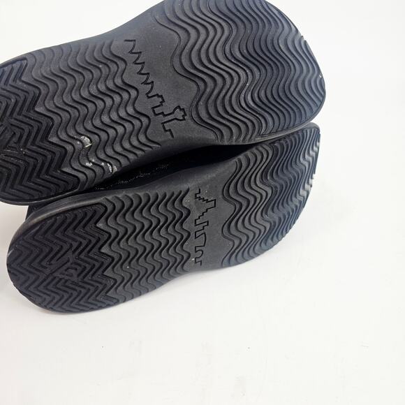 Vessi Skyline Waterproof Extremely Breathable Knit Sneaker Shoe Black Women's 11 - Picture 6 of 8